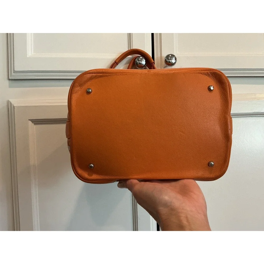 Puntotres Barcelona VINTAGE Orange Leather Satchel Crossbody Bucket Bag‎